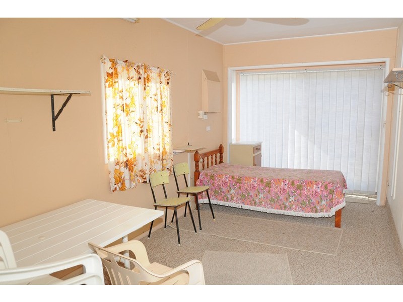 16 Honeysuckle Street, Brooms Head NSW 2463