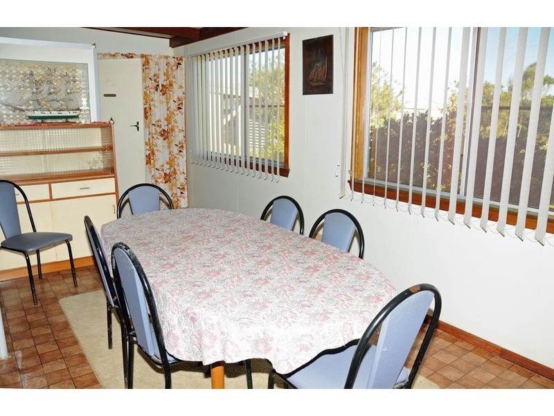 16 Honeysuckle Street, Brooms Head NSW 2463