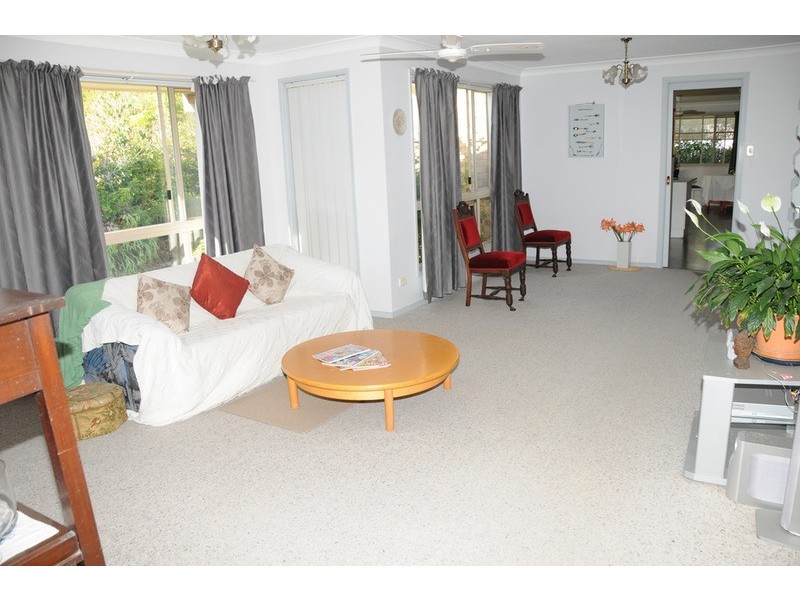 8 Cook Street, Lawrence NSW 2460