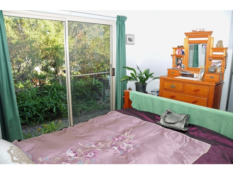 8 Cook Street, Lawrence NSW 2460