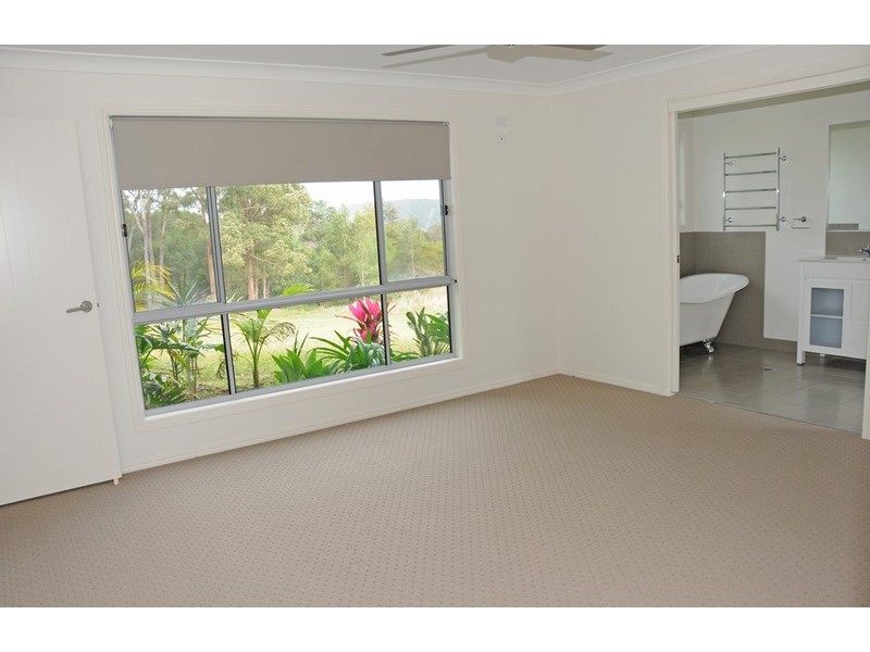 12 Highland Ridge, Maclean NSW 2463