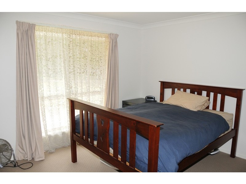 16  Robin Place, Gulmarrad NSW 2463