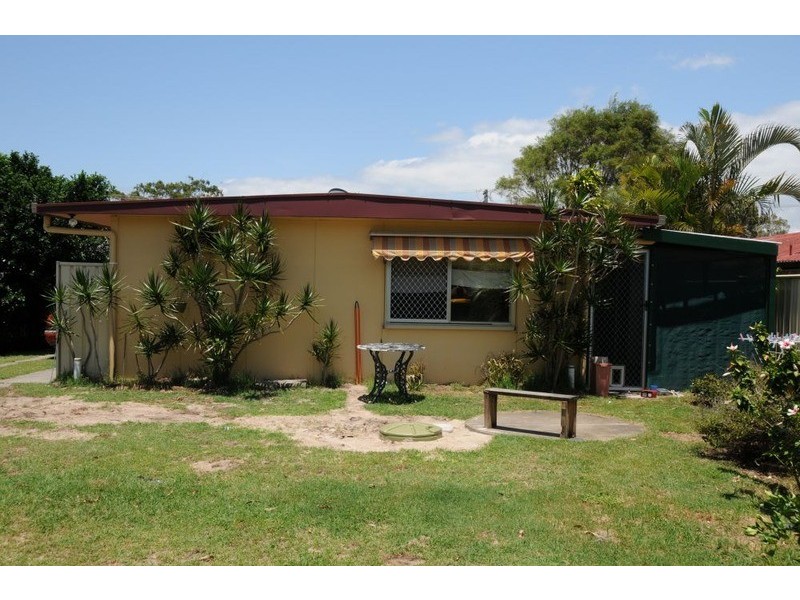 2/47  Compton Street, Iluka NSW 2466