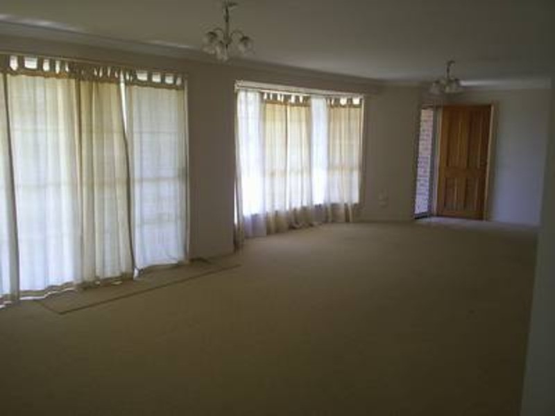 2 Coquette Close, Yamba NSW 2464