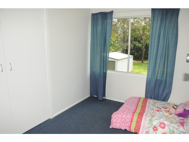 1 Dalley  Street, Palmers Island NSW 2463