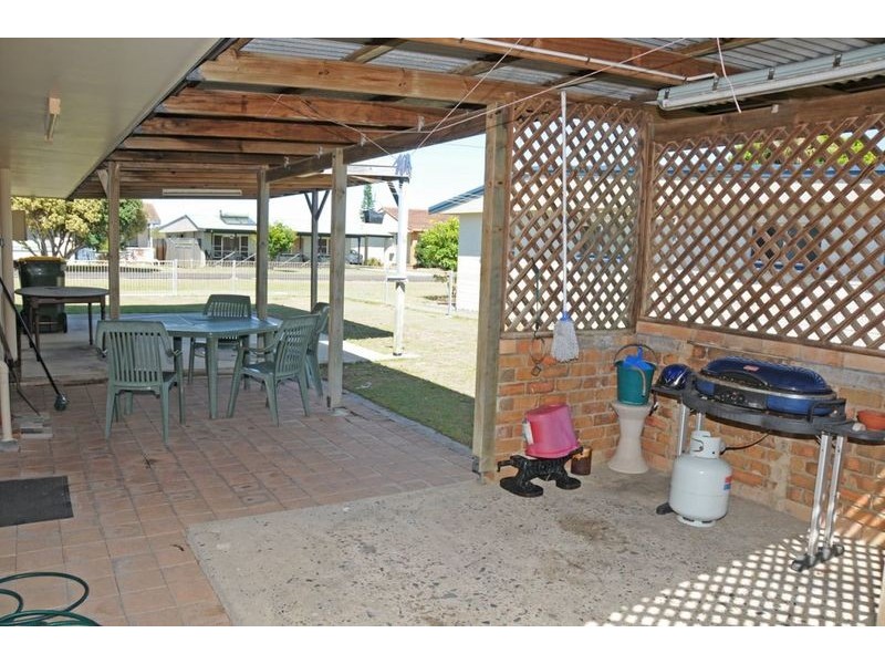 4 Heath Street, Brooms Head NSW 2463