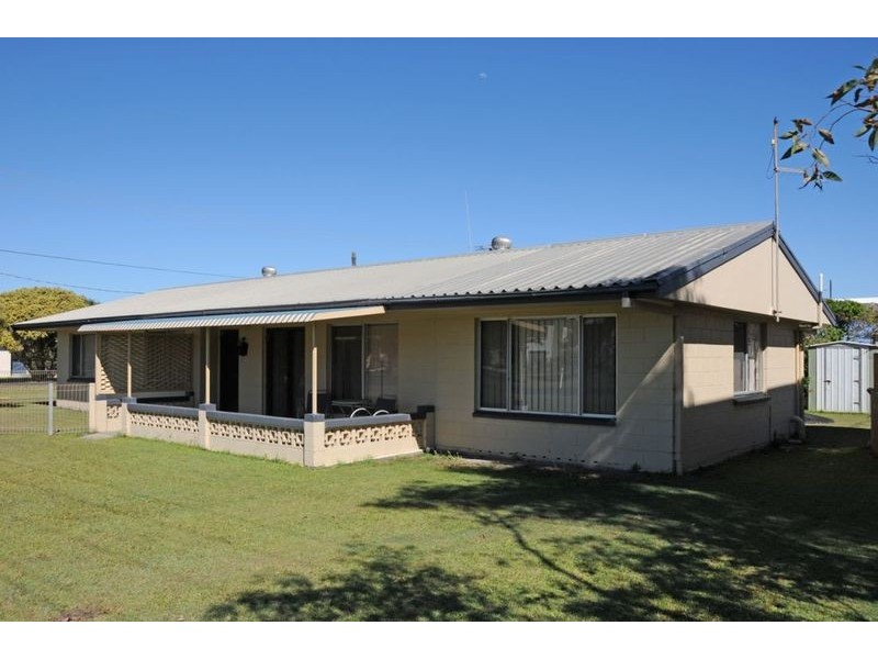 4 Heath Street, Brooms Head NSW 2463