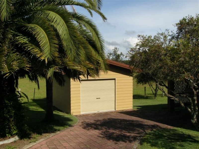 1 Vivian Street, Lawrence NSW 2460