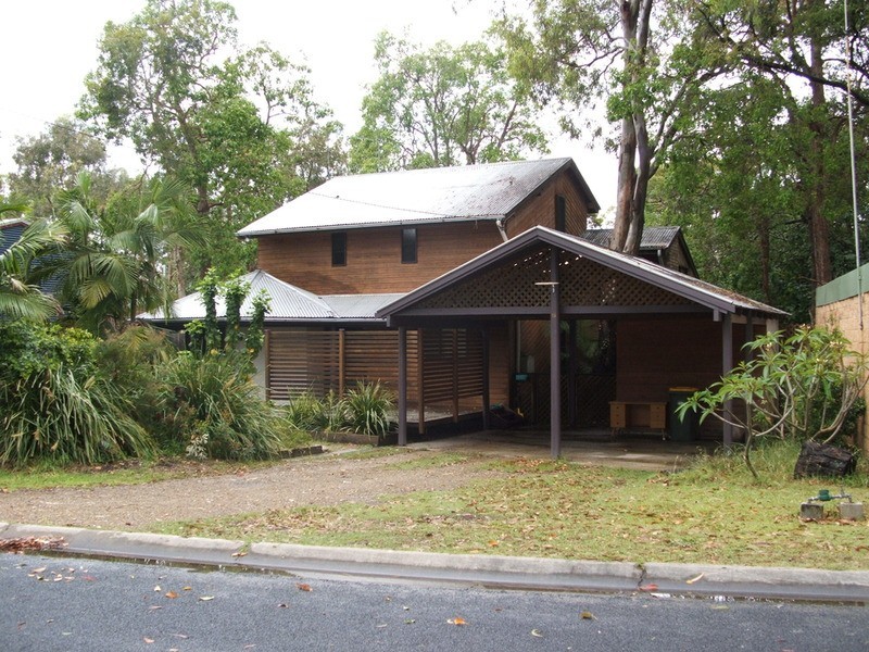 18 Young Street, Wooloweyah NSW 2464