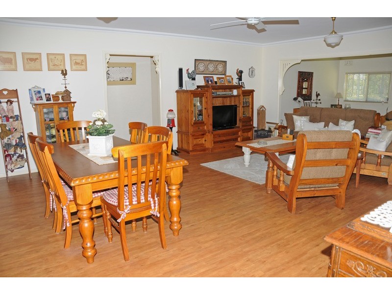 10 Albert Place, Gulmarrad NSW 2463