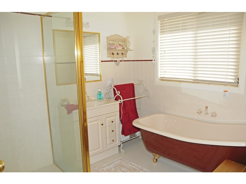10 Albert Place, Gulmarrad NSW 2463