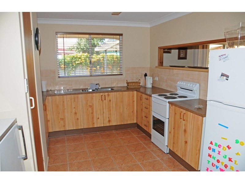 2/13 Roseland Avenue, Yamba NSW 2464