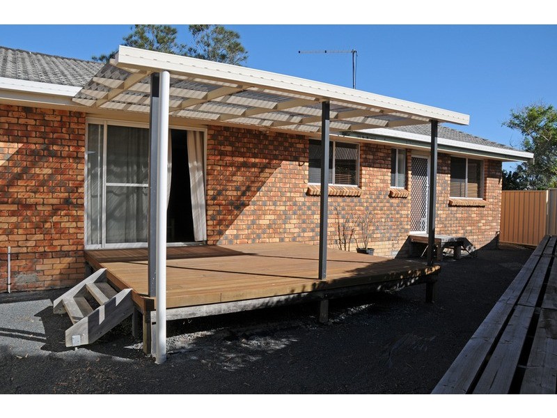 2/13 Roseland Avenue, Yamba NSW 2464