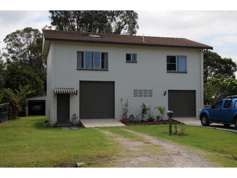 1 Dalley Street, Palmers Island NSW 2463