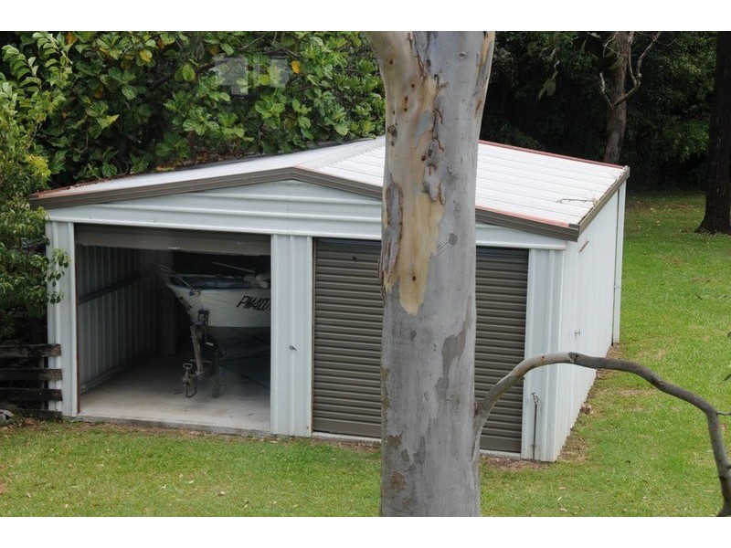 1 Dalley Street, Palmers Island NSW 2463