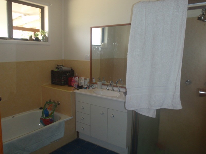 90 Wharf Street, Maclean NSW 2463