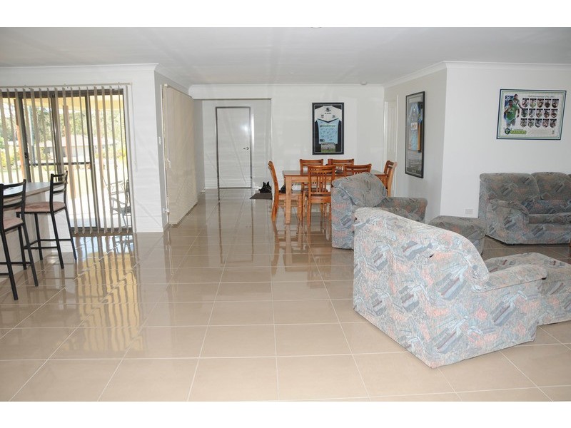 10 Parklands Drive, Gulmarrad NSW 2463