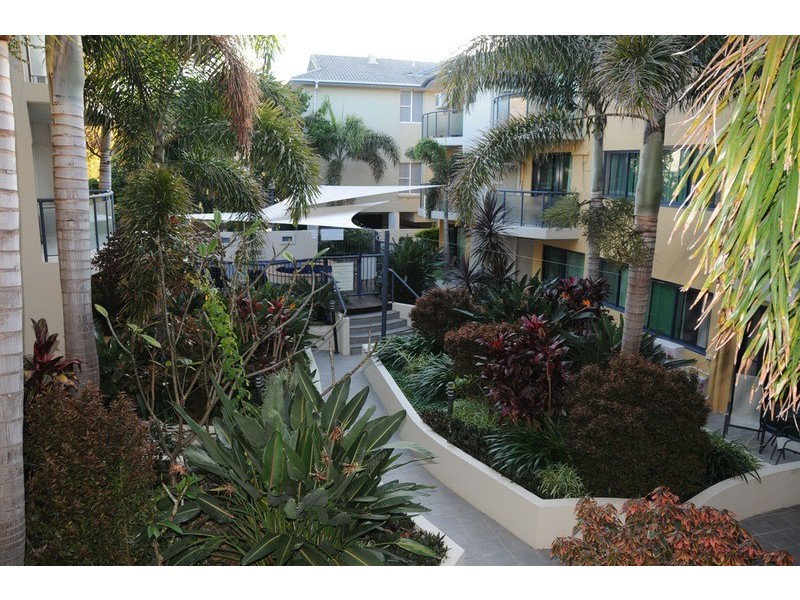 17/4 Queen Street, Yamba NSW 2464