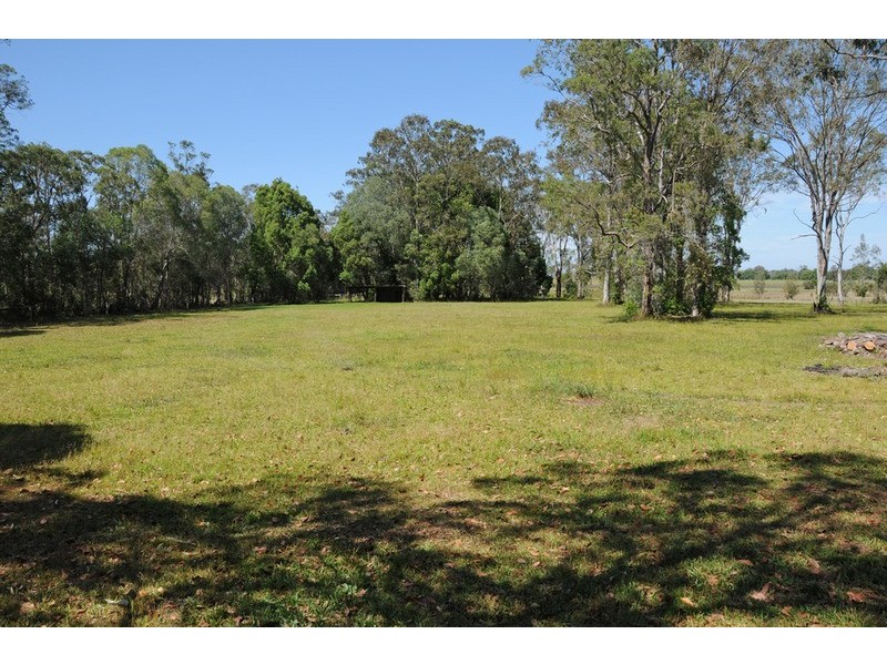 11 Jade Crescent, Tucabia NSW 2462
