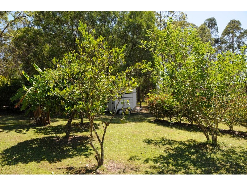11 Jade Crescent, Tucabia NSW 2462