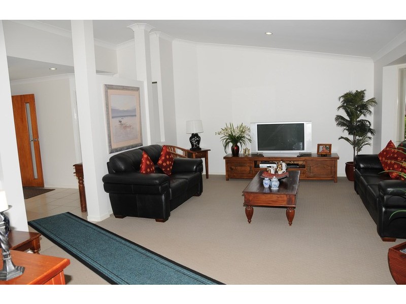 10 McKenzie Drive, Gulmarrad NSW 2463