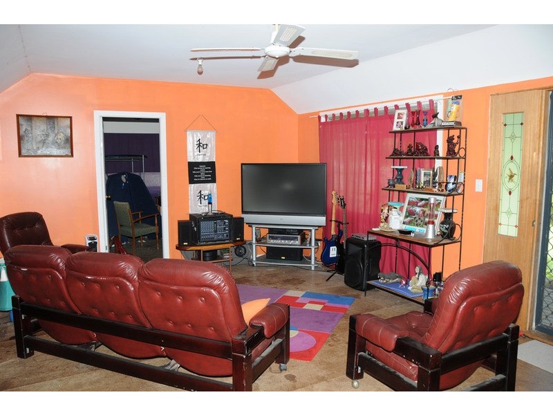 20  Cook  Street, Lawrence NSW 2460