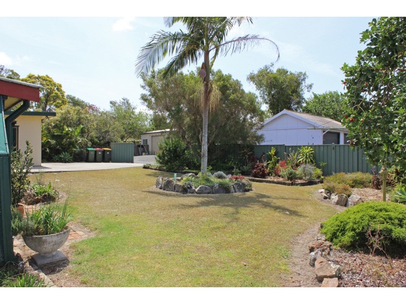 6 Stuart Lane, Lawrence NSW 2460
