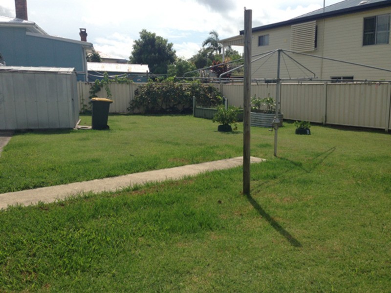 2 Morven Street, Maclean NSW 2463