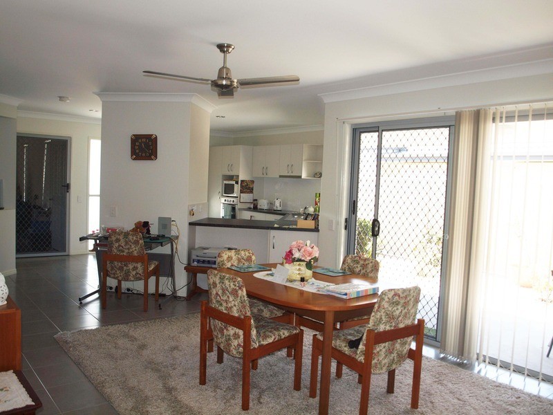 18/4 Somerset Place, Yamba NSW 2464