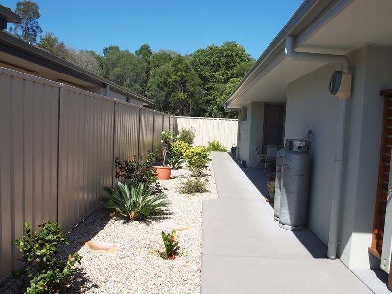 18/4 Somerset Place, Yamba NSW 2464