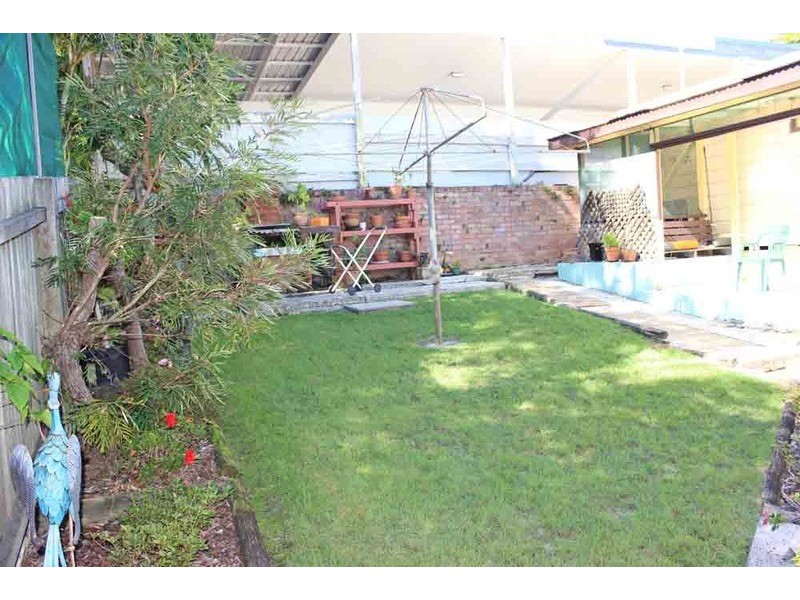 7 Beach Street, Yamba NSW 2464