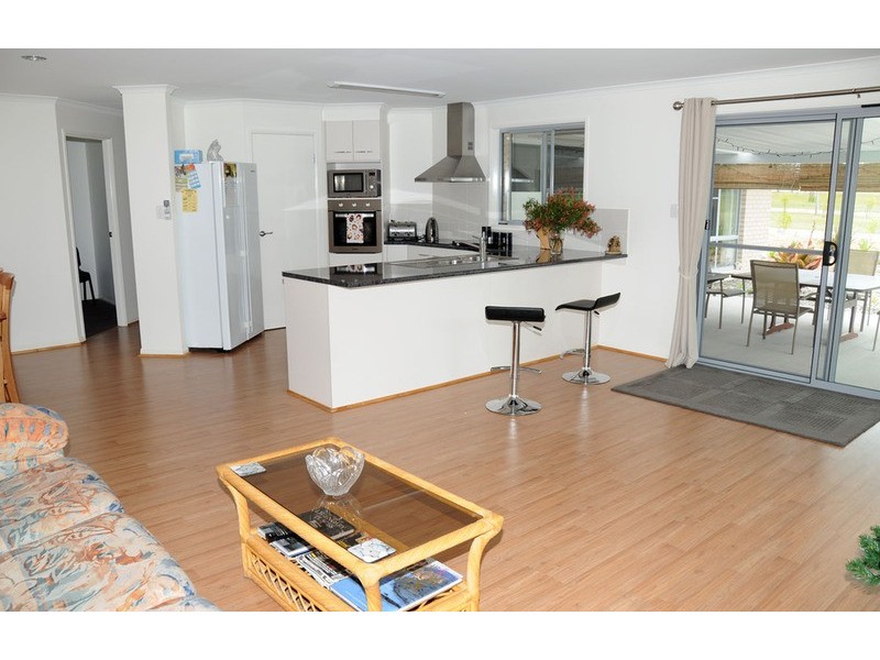 27 Major Mitchell Drive, Gulmarrad NSW 2463