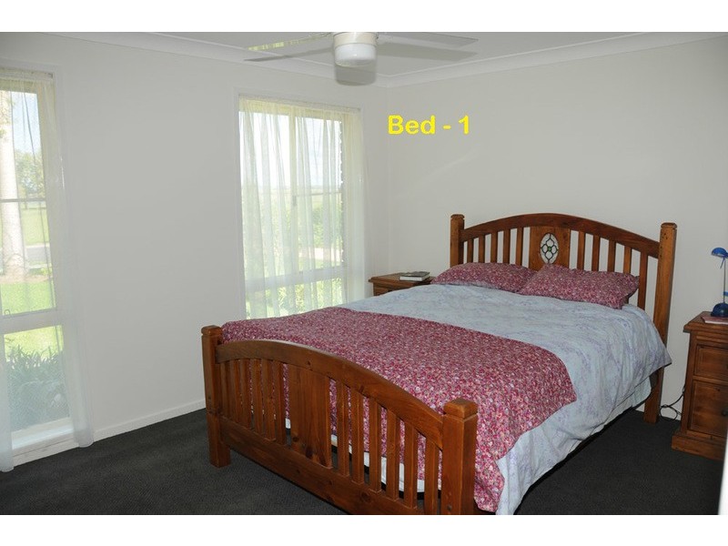 19 Lynhaven Crescent, Ulmarra NSW 2462