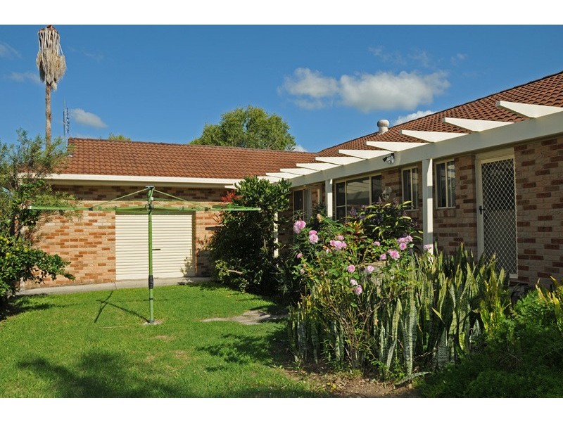 19 Lynhaven Crescent, Ulmarra NSW 2462