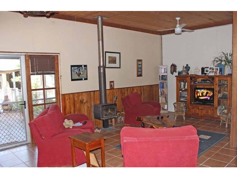359 South Arm School Road, Brushgrove NSW 2460