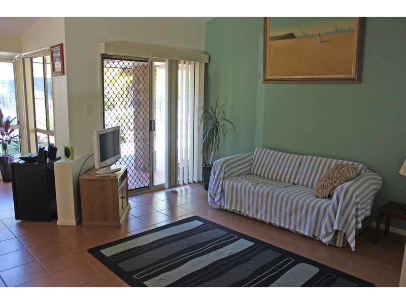 37 Clyde Essex Drive, Gulmarrad NSW 2463