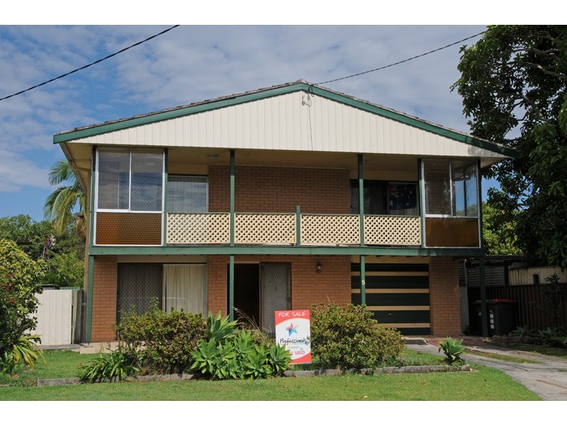 5 McLachlan Street, Maclean NSW 2463