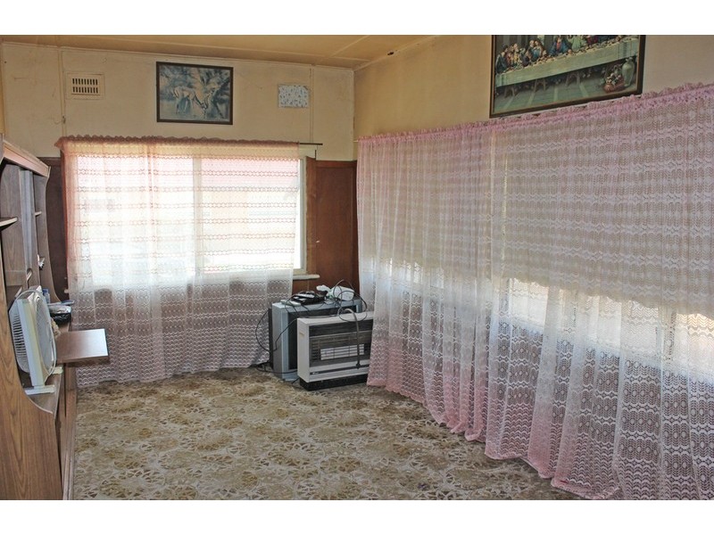 19 Woodford Street, Maclean NSW 2463