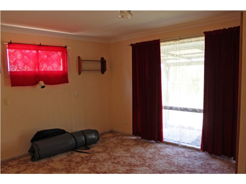 1196 South Arm Road, Woodford Island NSW 2463