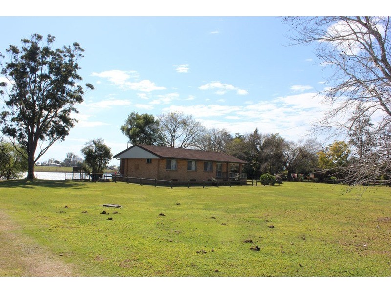 2307 Pacific Highway, Cowper NSW 2460