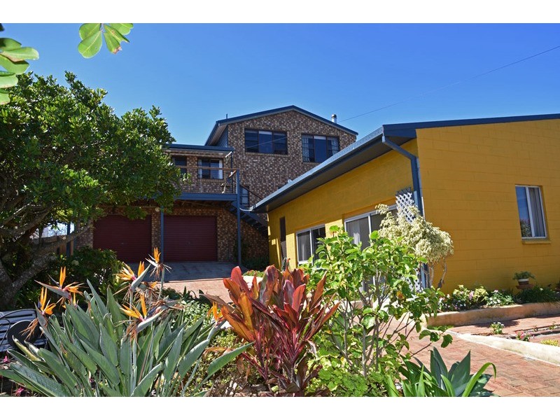 43 Ocean Road, Brooms Head NSW 2463