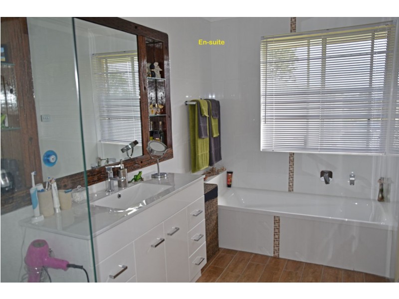 6 Stuart Street, Lawrence NSW 2460