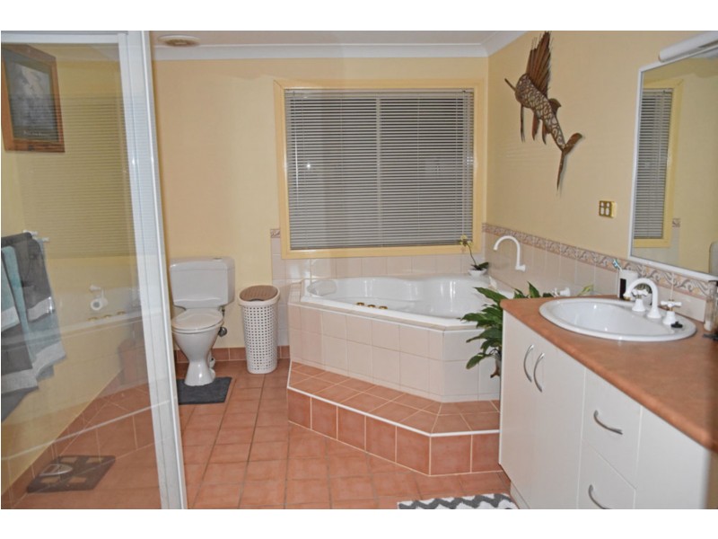 6 Stuart Street, Lawrence NSW 2460