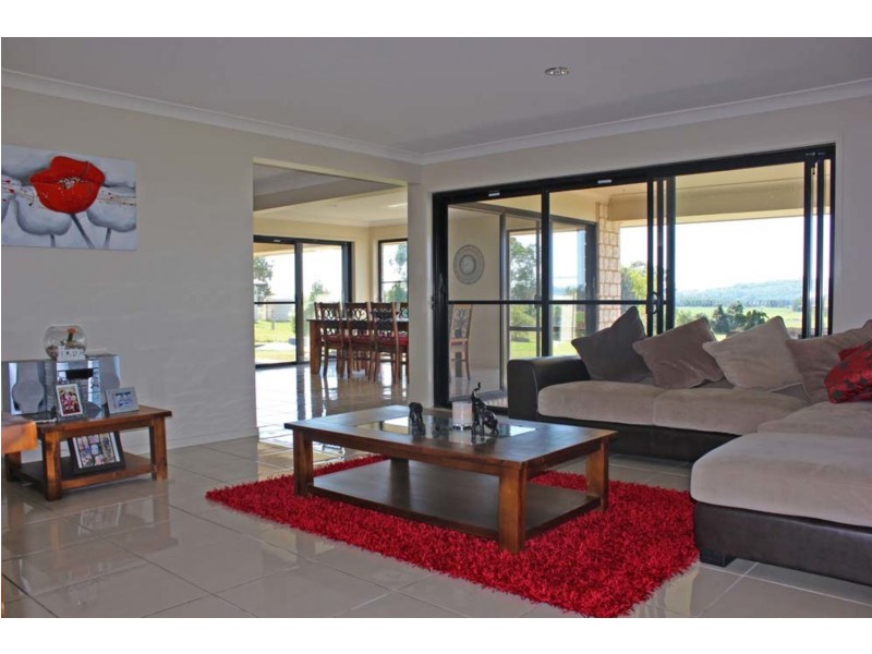 40 McKenzie Drive, Gulmarrad NSW 2463