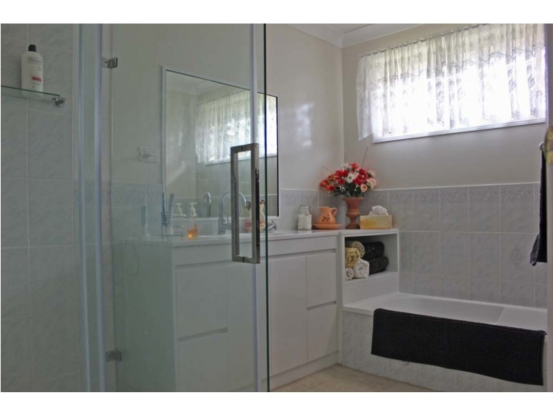 25 Parklands Drive, Gulmarrad NSW 2463