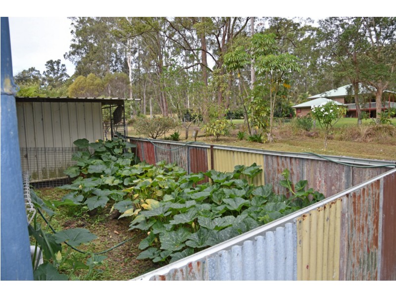 37 Clyde Essex Drive, Gulmarrad NSW 2463