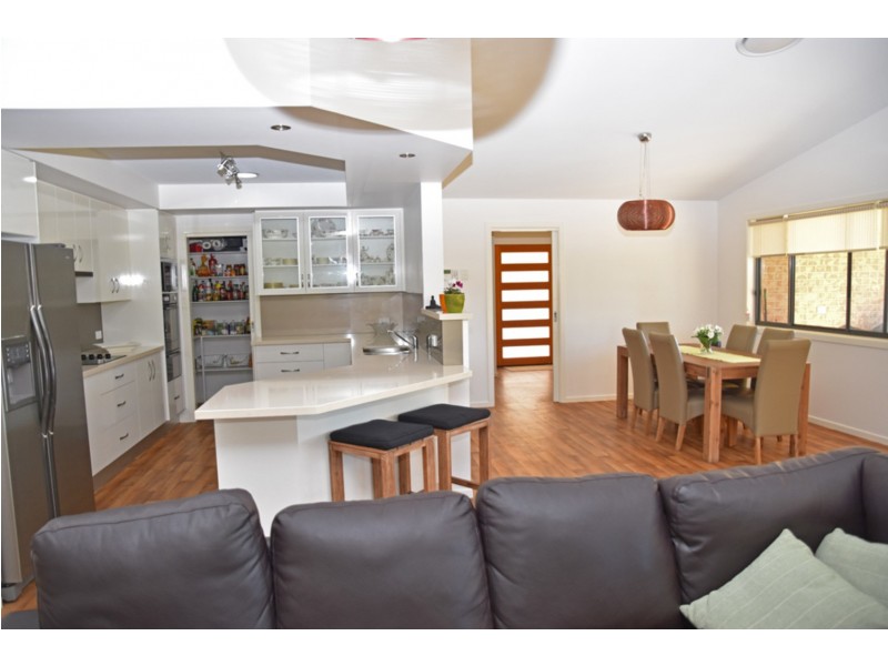 2  Silky Oak Close, Lawrence NSW 2460
