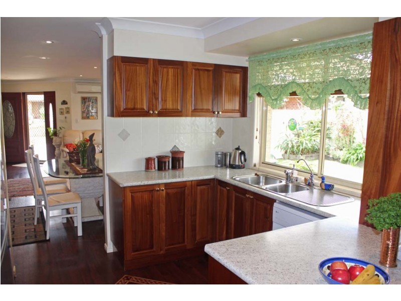 4 Kelly Crescent, Townsend NSW 2463