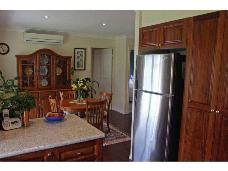 4 Kelly Crescent, Townsend NSW 2463