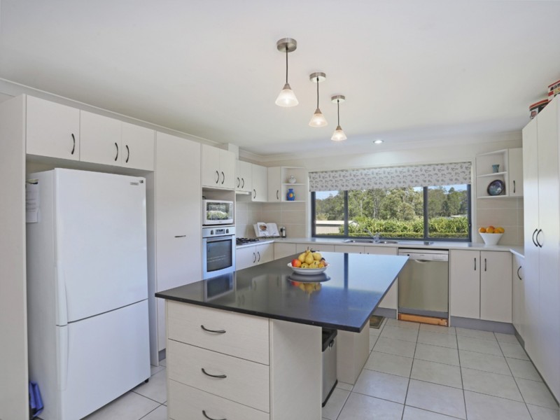 2 Hilltop Close, Lawrence NSW 2460
